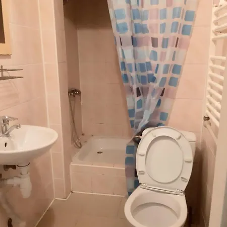 кімнати поруч з автовокзалом ゲストハウス