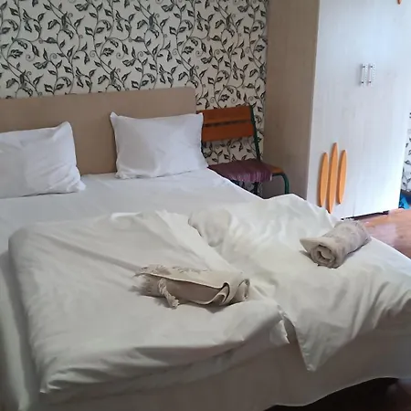кімнати поруч з автовокзалом Vendégház Ungvár