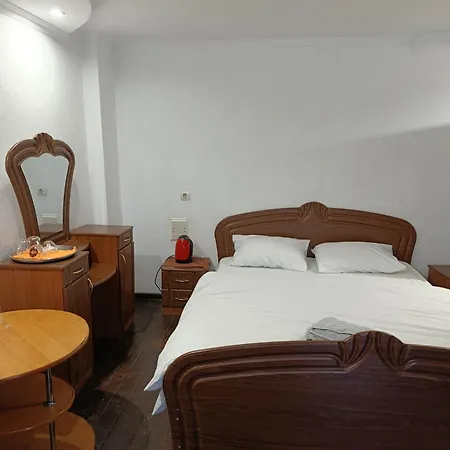 кімнати поруч з автовокзалом