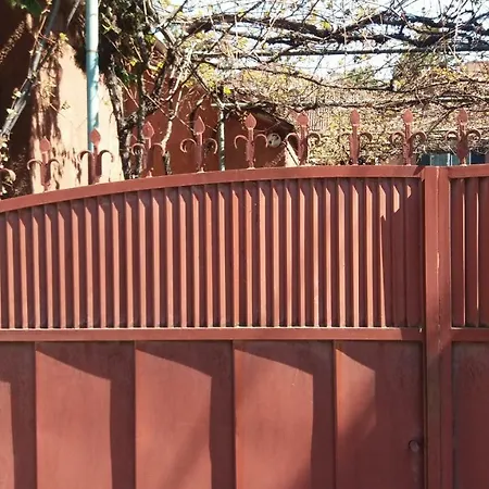 кімнати поруч з автовокзалом