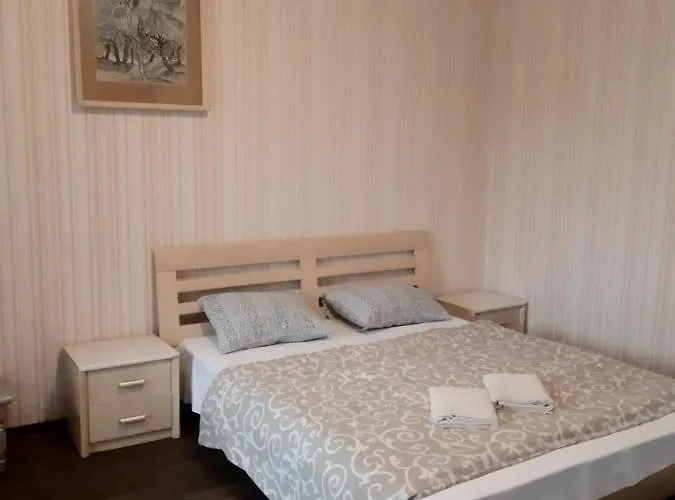 кімнати поруч з автовокзалом * Ungvár